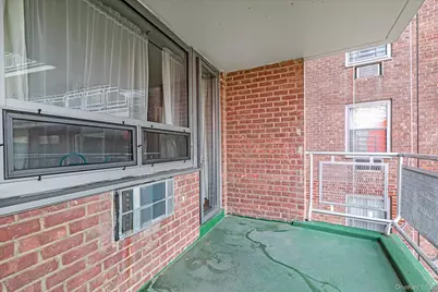 61-15 97 St #4K, Flushing, NY 11374 - Photo 14