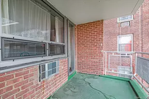 61-15 97th St, Flushing, NY 11374 - Photo 14