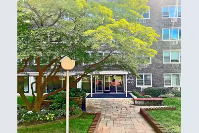 164-20 Highland Avenue #2M, Jamaica, NY 11432 - Photo 2