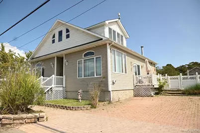 115 Riviera Drive, Mastic Beach, NY 11951 - Photo 2