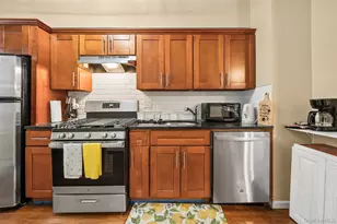 611 Linwood St, Brooklyn, NY 11208 - Photo 8