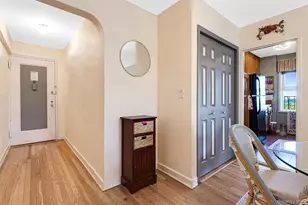 72-61 113th St, Forest Hills, NY 11375 - Photo 4