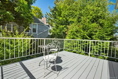 39 Bayley Avenue, Yonkers, NY 10705 - Photo 30