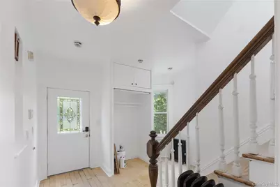 15 Desmond Avenue, Bronxville, NY 10708 - Photo 2