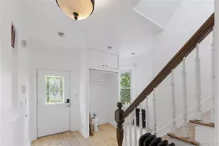 15 Desmond Ave, Bronxville, NY 10708 - Photo 2