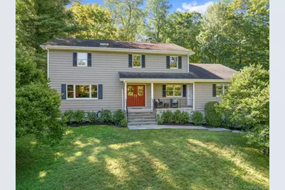 35 Whitlaw Lane, Chappaqua, NY 10514 - Photo 2
