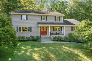 35 Whitlaw Ln, Chappaqua, NY 10514 - Photo 2