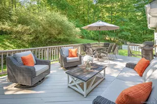 35 Whitlaw Ln, Chappaqua, NY 10514 - Photo 14