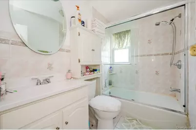 12253 Milburn Street, Saint Albans, NY 11413 - Photo 14