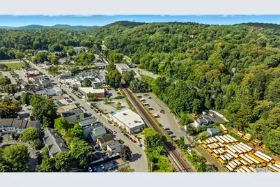 93 N Greeley Avenue, Chappaqua, NY 10514 - Photo 12