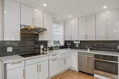 2 Hamilton Street, Farmingdale, NY 11735 - Photo 12