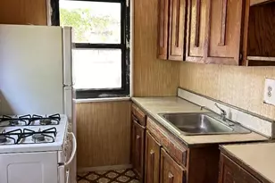 163-30 17th, Whitestone, NY 11357 - Photo 24