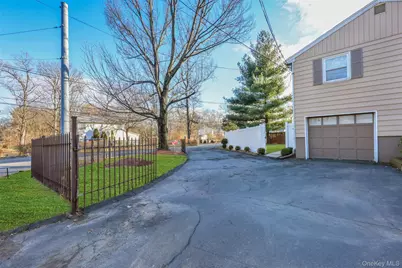 138 E Eckerson Road, Spring Valley, NY 10977 - Photo 32