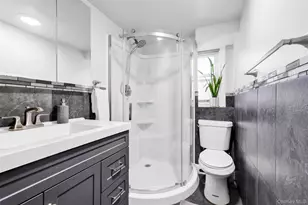 138 E Eckerson Rd, Spring Valley, NY 10977 - Photo 22