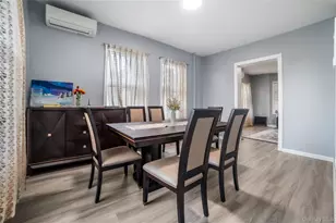 7 Willis Ave., Floral Park, NY 11001 - Photo 6