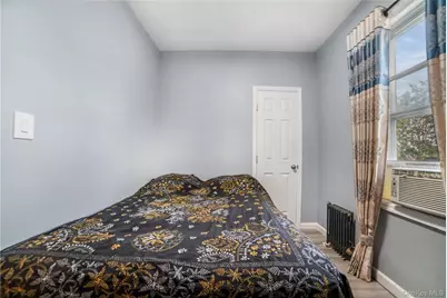 7 Willis Avenue, Floral Park, NY 11001 - Photo 16