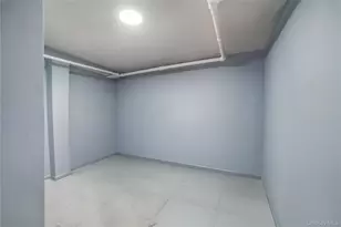 7 Willis Ave., Floral Park, NY 11001 - Photo 24