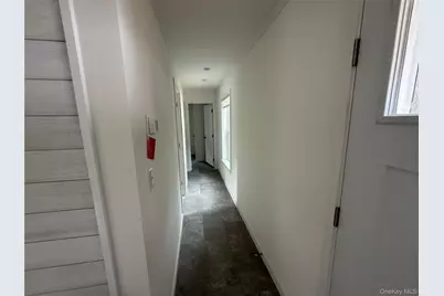 128 Forest Park, Wallkill, NY 12589 - Photo 8