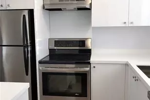 34 Poplar Ln, Middletown, NY 10941 - Photo 2