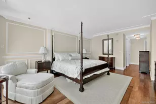 5 Renaissance Square, White Plains, NY 10601 - Photo 14