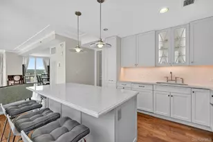 5 Renaissance Square, White Plains, NY 10601 - Photo 4