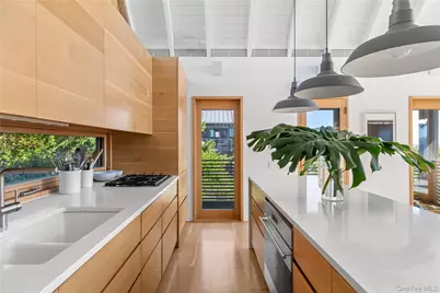 0 Charach & 1 West Walk, Shelter Island, NY 11772 - Photo 38