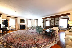 40 Deer Park Rd, Great Neck, NY 11024 - Photo 8