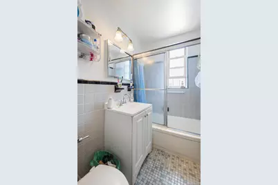 67-40 Booth Street #6I, Forest Hills, NY 11375 - Photo 4