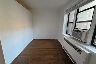 69-10 Yellowstone Blvd, Forest Hills, NY 11375 - Photo 6