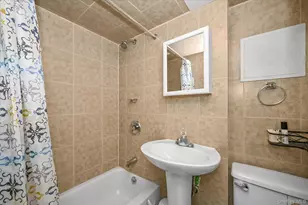 133-27 135th Pl, Ozone Park, NY 11420 - Photo 14