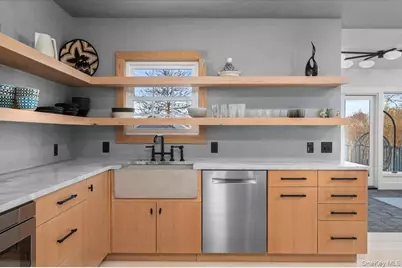 21 Old Colony Drive, Larchmont, NY 10538 - Photo 16