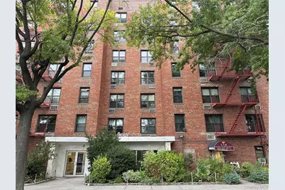140-15 Holly Avenue #6M, Flushing, NY 11355 - Photo 1