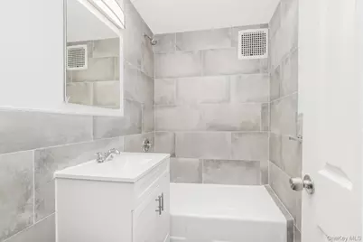 2165 Matthews Avenue #4B, Bronx, NY 12462 - Photo 16