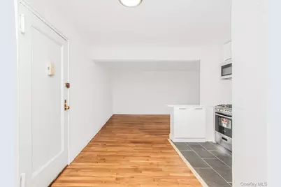 2165 Matthews Avenue #4B, Bronx, NY 12462 - Photo 12