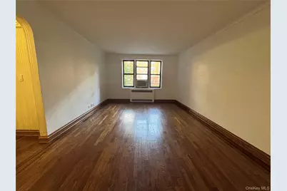 69-10 Yellowstone Blvd #115, Forest Hills, NY 11375 - Photo 4