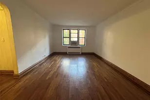 69-10 Yellowstone Blvd, Forest Hills, NY 11375 - Photo 4