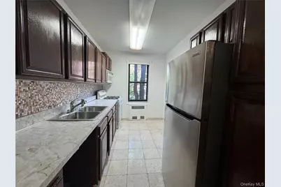 69-10 Yellowstone Blvd #115, Forest Hills, NY 11375 - Photo 6