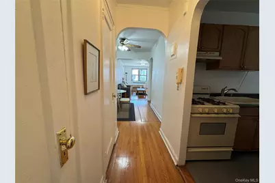 69-40 Yellowstone Blvd #404, Forest Hills, NY 11375 - Photo 1