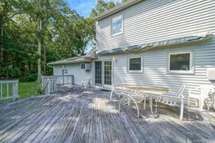 123 Parkside Ave, Miller Place, NY 11764 - Photo 8