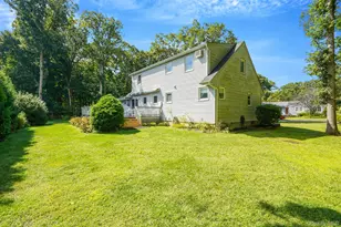 123 Parkside Ave, Miller Place, NY 11764 - Photo 10