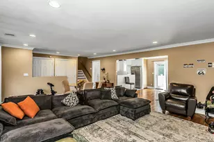 28 Grove St, Massapequa, NY 11758 - Photo 6