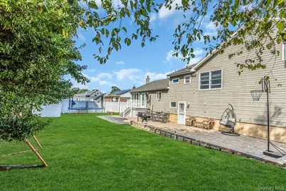 28 Grove Street, Massapequa, NY 11758 - Photo 28