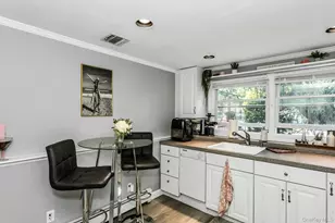 28 Grove St, Massapequa, NY 11758 - Photo 22