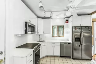 28 Grove St, Massapequa, NY 11758 - Photo 10