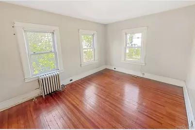 87 Brookside Avenue, Mount Vernon, NY 10553 - Photo 10