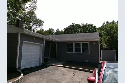 1706 Spur Drive S, Islip, NY 11751 - Photo 6