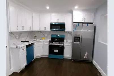 1706 Spur Drive S, Islip, NY 11751 - Photo 20