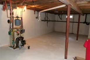 1706 Spur Dr S, Islip, NY 11751 - Photo 24