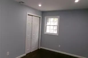 1706 Spur Dr S, Islip, NY 11751 - Photo 14