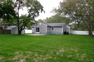 1706 Spur Dr S, Islip, NY 11751 - Photo 4